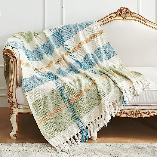 Amélie Home Checkered Texture Woven Throw Blanket, 50'' x 60''
